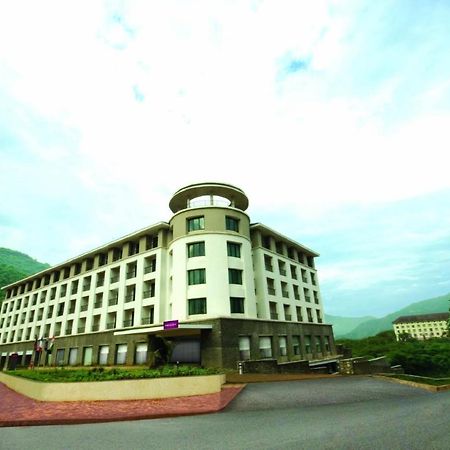 Celebration Lavasa Hotel Luaran gambar