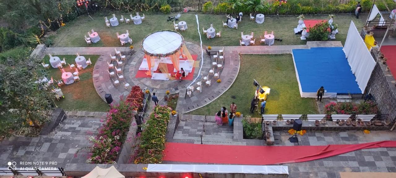 Celebration Lavasa Hotel Luaran gambar