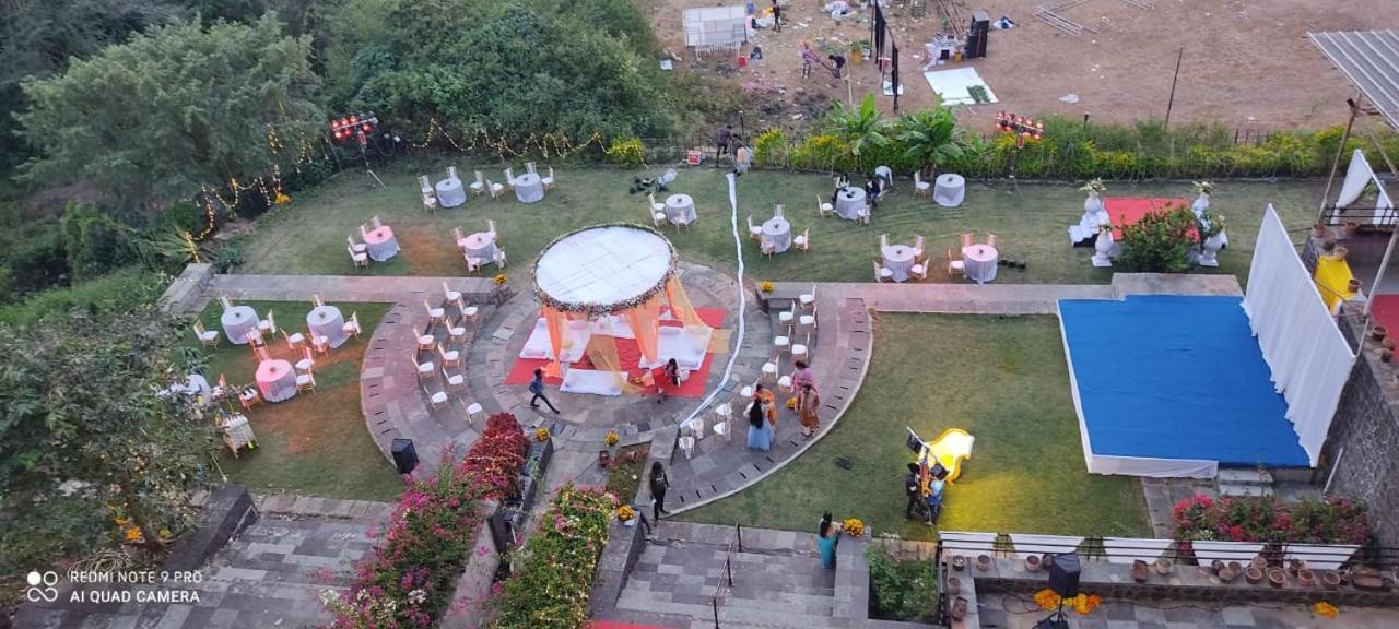 Celebration Lavasa Hotel Luaran gambar